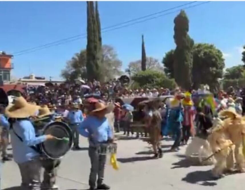 Accidente pirotecnia carnaval Alfajayucan I Foto: Especial