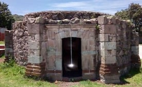 Entre rayos de sol y leyendas, el observatorio cenital oculto de Actopan que conecta con el pasado prehispánico