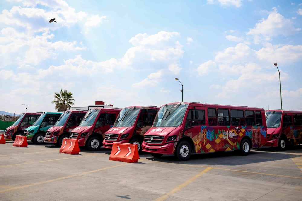 Arribaron nuevas unidades alimentadoras para el sistema Tuzobús I Foto: Gobierno de Hidalgo