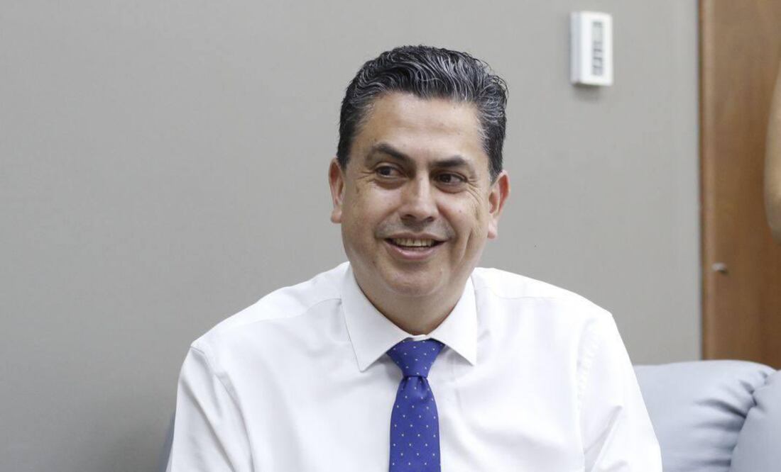 Twitter: Osiris Leines