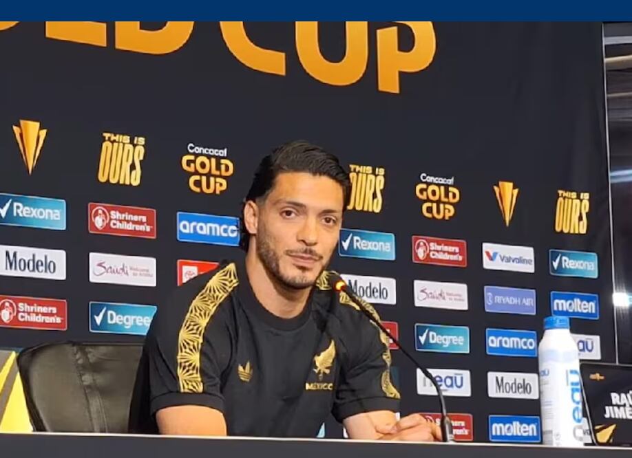Raúl Jiménez en rueda de prensa previo a la Final de la Copa Oro Foto: Sebastian García - El Universal