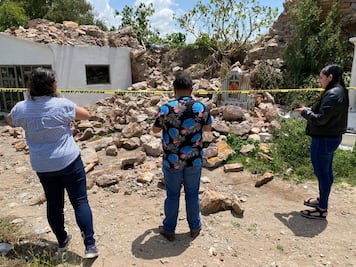 Video: Espera Pachuca dictamen del INAH para retirar escombros y reconstruir barda en panteón
