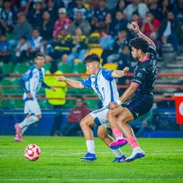 Tuzos remonta en casa y derrota 2-1 al Puebla en el Hidalgo