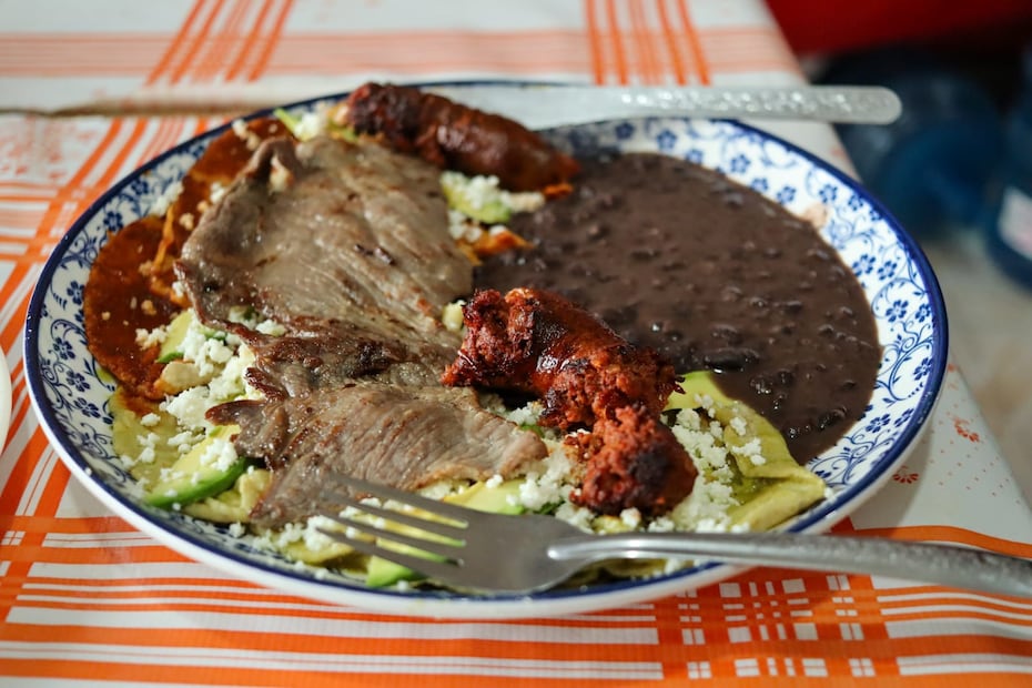 Una enchilada no es cualquier enchilada | Foto. Josué Ortiz