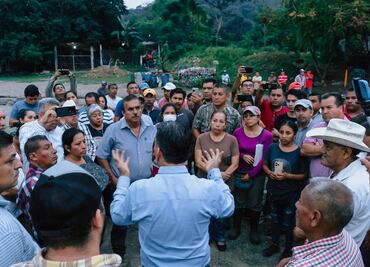 Alcalde de Huejutla responde a colapso de drenaje en Tehuetlán