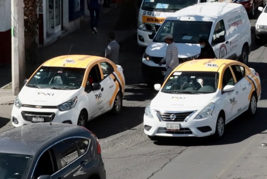 Por cobros excesivos al salir de la feria sancionan a 22 taxistas | Foto: Especial