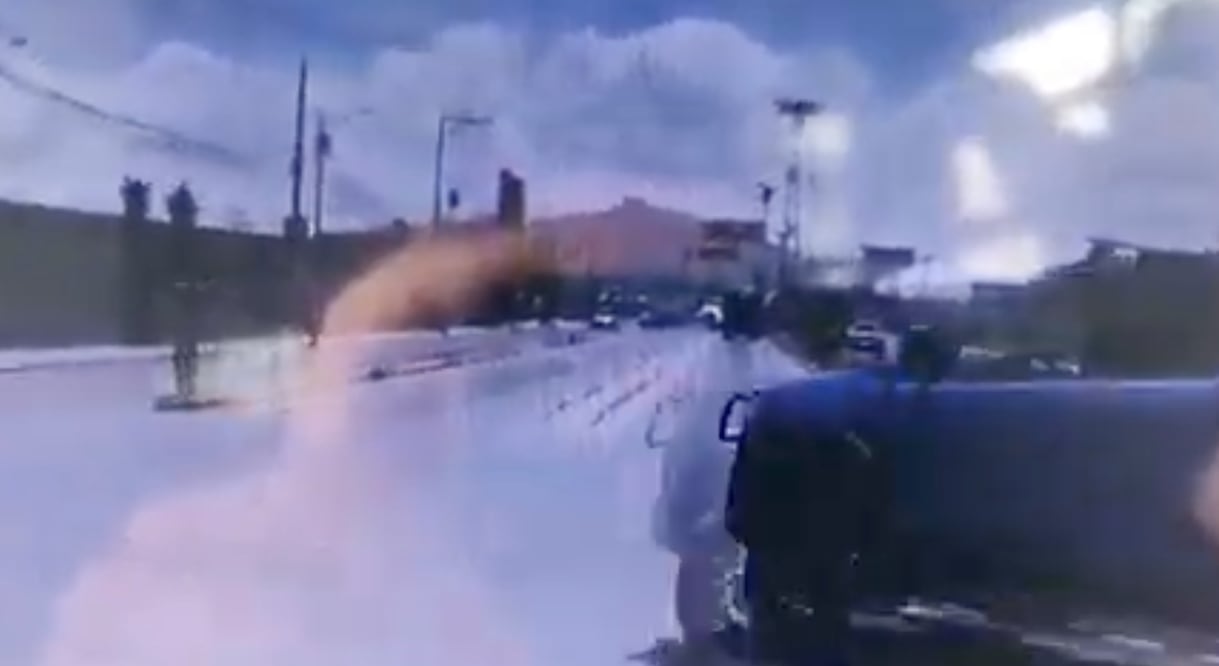 Frenado de emergencia deja a una persona lesionada en Camino a Téllez | Captura de video