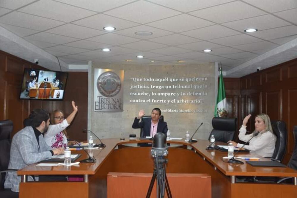 Este jueves el Tribunal Electoral del Estado de Hidalgo (TEEH) desechó el medio de impugnación por la omisión del presidente municipal y tesorera del Ayuntamiento de San Salvador de hacer el pago respectivo a una compensación presupuestada en el ejercicio fiscal 2024 a exregidores