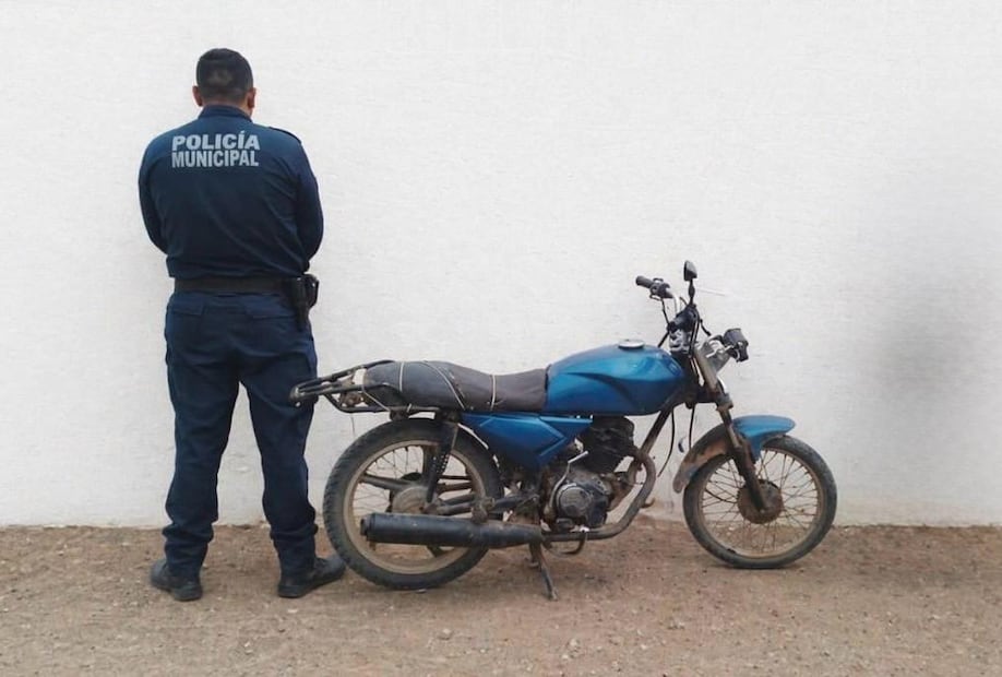 Detienen en Tulancingo a motociclista con unidad robada y presunta droga | Foto: especial