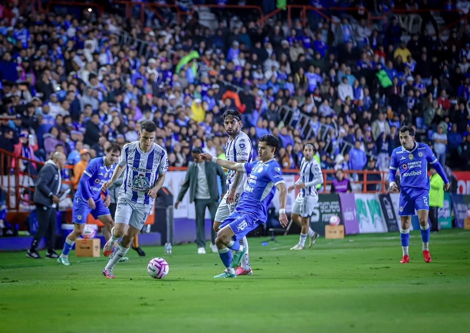 Cruz Azul vs Pachuca I Foto: Genaro Tellez
