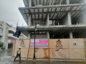 Obra en construcción detenida hasta ser segura