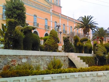 Estudiantes de la UAEH se concentrarán en Plaza Juárez para conmemorar la defensa de la autonomía universitaria