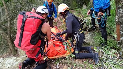 Hombre cae mientras realizaba rapel en Mineral del Chico