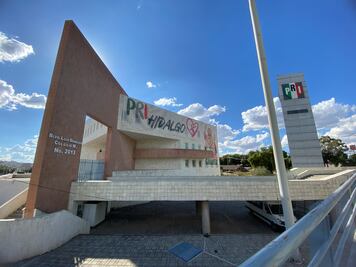 PRI y PAN con más incumplimientos de transparencia: ITAIH