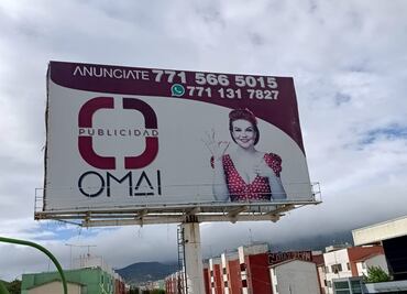 Más de 130 espectaculares en Pachuca operan sin registro oficial