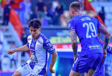 Tuzos y Gallos se enfrentan en duelo clave rumbo al cierre del Apertura 2025