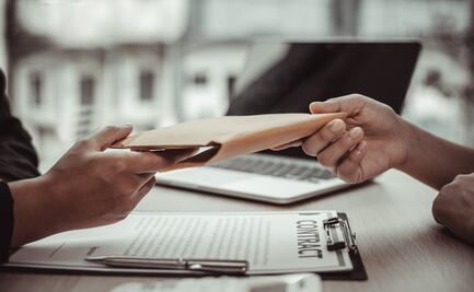 Alertan sobre defraudadores que ofrecen granjas comunitarias y plazas en la SEP