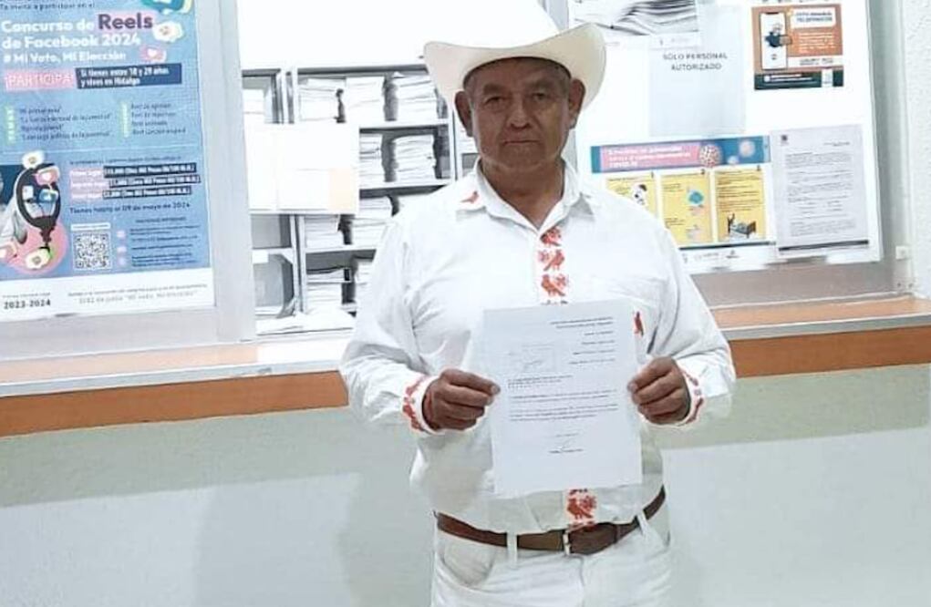 Cornelio Flores Cruz inició campaña apenas el pasado lunes 13 de mayo en el centro de Ixmiquilpan, cuando la mayoría de los aspirantes a las presidencias municipales iniciaron sus actividades proselitistas desde el pasado 19 de abril.
Foto: Especial