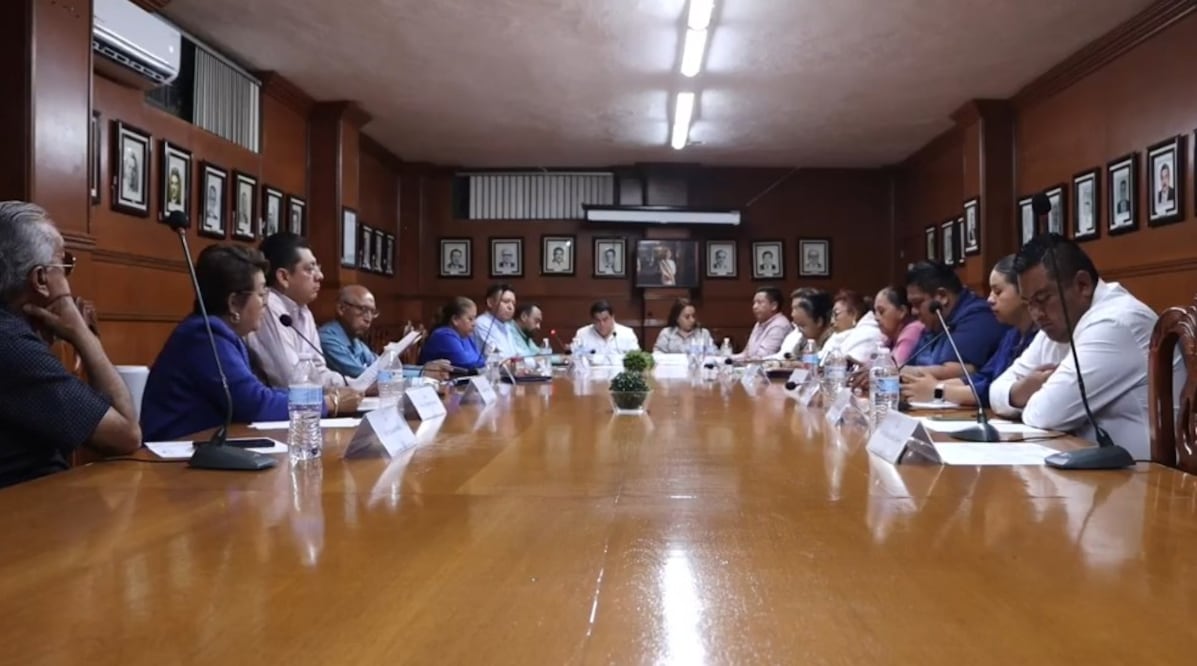 La regidora Patricia Alamilla pidió que los 13 expedientes sean revisados de manera individual y con respaldo jurídico, médico, laboral y presupuestal antes de tomar cualquier decisión.