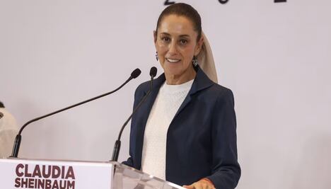 Claudia Sheinbaum presenta a  Emilia Esther Calleja como nueva titular de la CFE