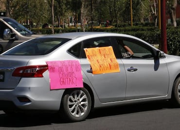 ¡Hijo aguanta, tu padre se levanta!, padres piden la destitución del rector de la UAEH
