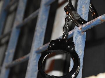 Vinculan a proceso a presunto feminicida de policía municipal de Cuautepec