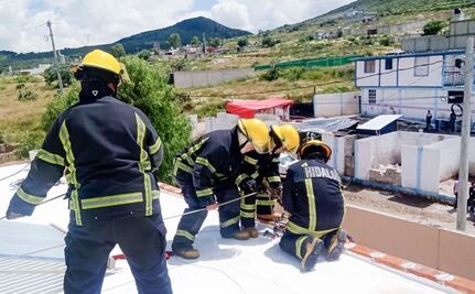 Rescatan a hombre con quemaduras por descarga eléctrica en Epazoyucan