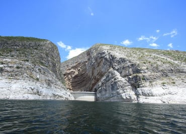 Presas en Hidalgo con desfogues y derrames, ya superan el 100%