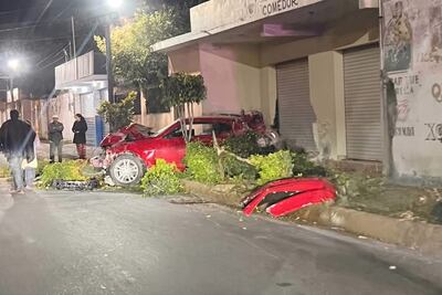 Mueren tres jóvenes tras ser embestidos por un automóvil en Progreso de Obregón
