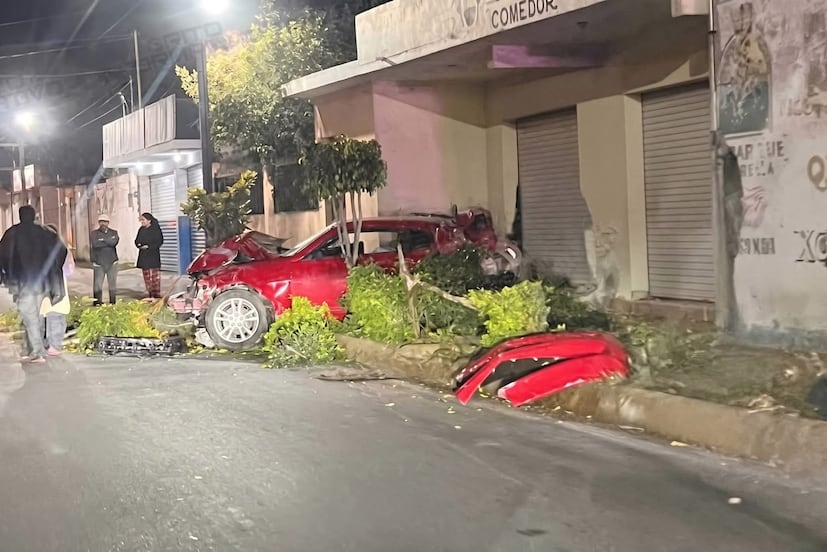 Mueren tres jóvenes tras ser embestidos por un automóvil en Progreso de Obregón