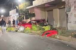 Mueren tres jóvenes tras ser embestidos por un automóvil en Progreso de Obregón