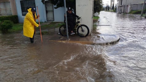 Vecinos de Tizayuca piden apoyo tras daños en viviendas por fuerte lluvia