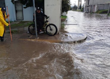 Vecinos de Tizayuca piden apoyo tras daños en viviendas por fuerte lluvia