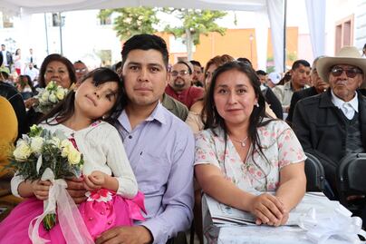 Más de 100 parejas se casan en bodas colectivas en Zempoala y Mineral de la Reforma