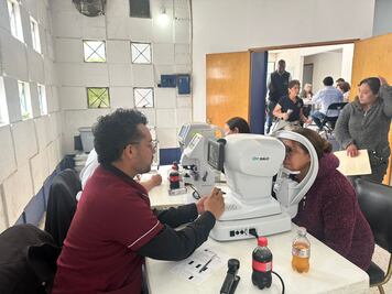 Jornada visual gratuita beneficia a 300 personas en Tulancingo
