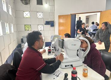 Jornada visual gratuita beneficia a 300 personas en Tulancingo