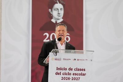 Menchaca plantea protocolo para proteger a docentes ante acusaciones sin sustento