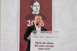 Menchaca plantea protocolo para proteger a docentes ante acusaciones sin sustento