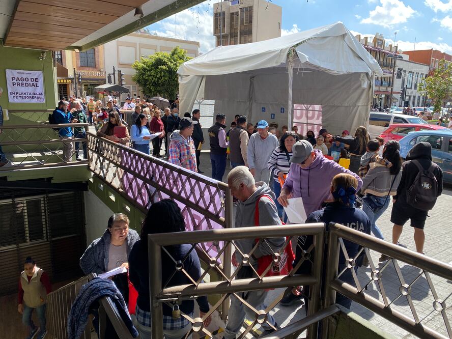 Hay descuentos en predial, infracciones, liberación de vehículos del corralón, licencias de construcción y de comercio | Foto: Luis Soriano