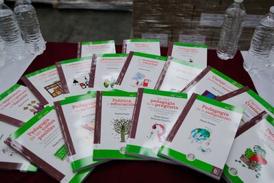 Inician entrega de las Bibliotecas SEP Centenaria 2024 en Hidalgo, impulsando la educación básica