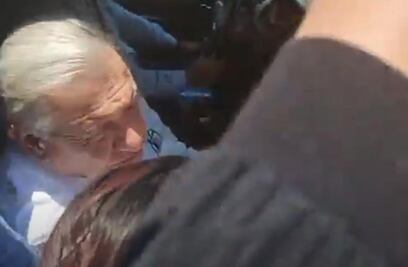 López Obrador supervisar la obra de la carretera Real del Monte-Huasca