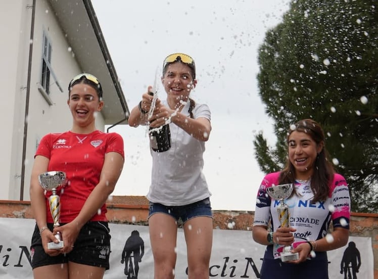 Andrea Paredes logró podio en Italia