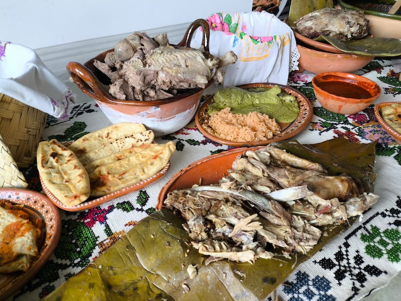 Celebran en Cardonal la tercera Feria de la Barbacoa y el Mole de Guajolote; tradición, sabor y cultura del Valle del Mezquital | Foto: Turismo Hidalgo