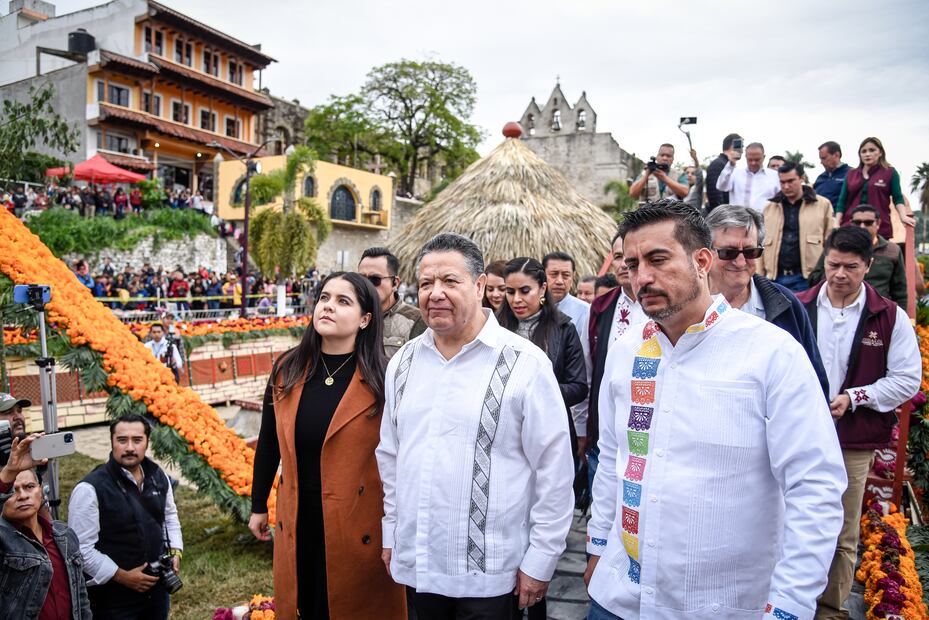 Concluir la vía Huejutla - Pachuca es un compromiso del presidente: Julio Menchaca | Foto: Especial
