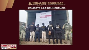 Desmantelan presunto centro de almacenamiento de huachicol en Tlaxcoapan; aseguran droga y vehículos robados