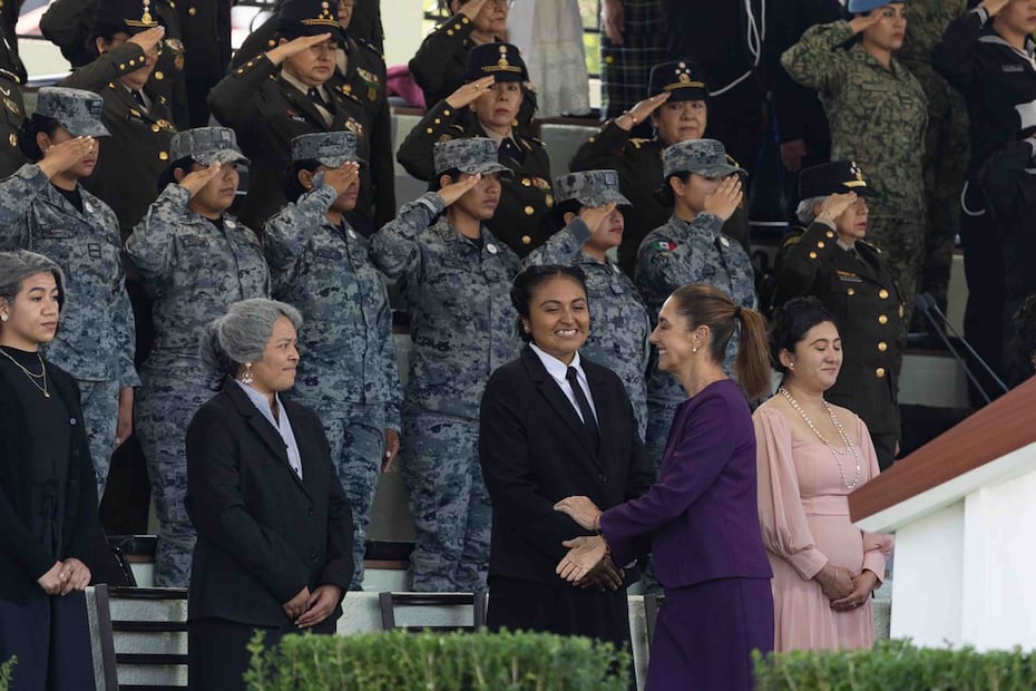 La presidenta Claudia Sheinbaum Pardo encabeza la conmemoración del Día Internacional de las Mujeres, en el Campo Deportivo Militar Marte. Domingo 8 de marzo de 2026. Foto: Agencia EL UNIVERSAL/Hugo Salvador/ARMM.