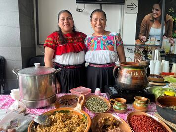 Presentan ruta ecoturística “Vinos, montañas y flores” entre Acaxochitlán y Huauchinango
