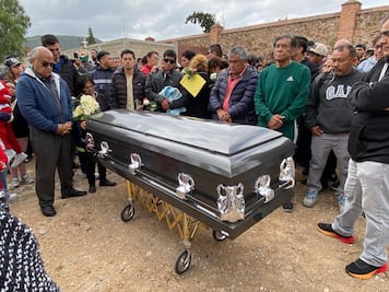 Ambulancia tardó 30 minutos en auxiliar a "El Búho"; familiares y amigos le dan el último adiós