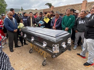 Ambulancia tardó 30 minutos en auxiliar a "El Búho"; familiares y amigos le dan el último adiós