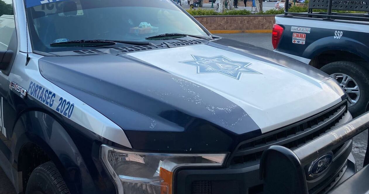 Este lunes elementos de la Policía Estatal se instalaron en las inmediaciones de la carretera federal México-Laredo, a la altura del lugar conocido como La Aduana I Foto: Especial